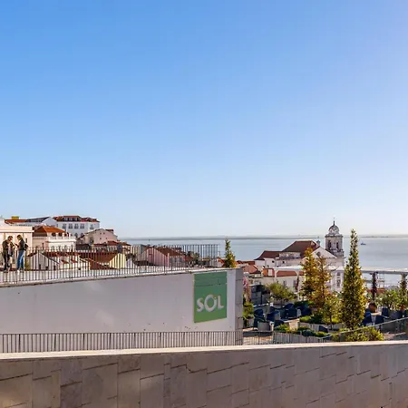 Apartment Typical Alfama-center *