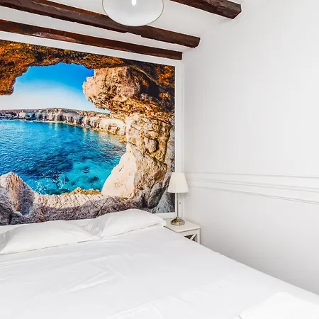 Typical Alfama-center Appartement *